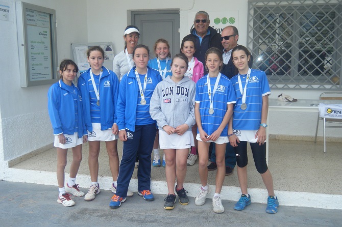 CAMPEONAS_ALEVIN_FEM_VILLAJOYOSA_C.T._Vs_MONOVAR_ASCENSO_A_2_DIVISIN