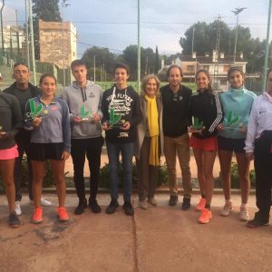 f2dd2b7d-8de3-4f35-9b92-184c799e0846-300x300