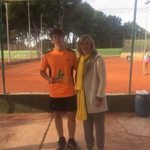 fdf42ff2-eb88-41ad-aa1d-d0fa497cb4d3-300x300