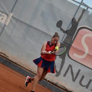Noelia-Bouzo-accede-a-los-cuartos-de-final-del-ITF-Nules-300x300