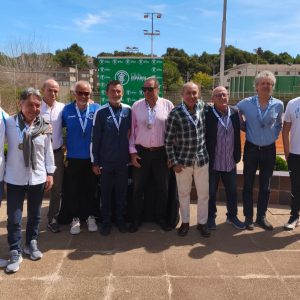 veteranos-60-1a-div.-C.-Espanol-T.-vs.-CT-Valencia-300x300