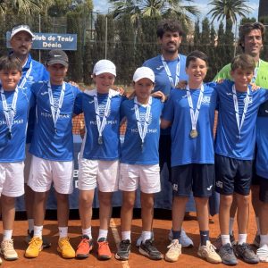 alevin-masculino-1a-div.-CT-Denia-vs.-CA-Montemar-2-300x300