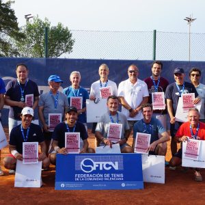 veteranos-as-dobles-300x300