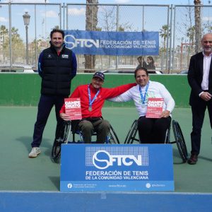 tenis-en-silla-de-ruedas-5-300x300