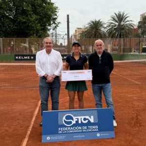torneos-femeninos-dr.-lluch-3-300x300