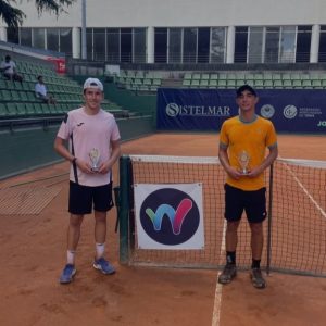 alejandro-hernandez-ramada-campeon-en-oporto-3-300x300