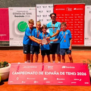 ct-denia-bronce-alevin-por-equipos-300x300